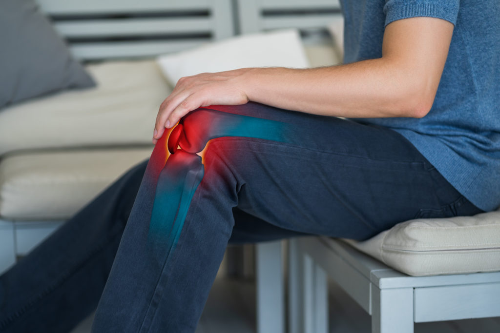 Thigh Pain & Injuries - Symptoms, Causes and Treatment